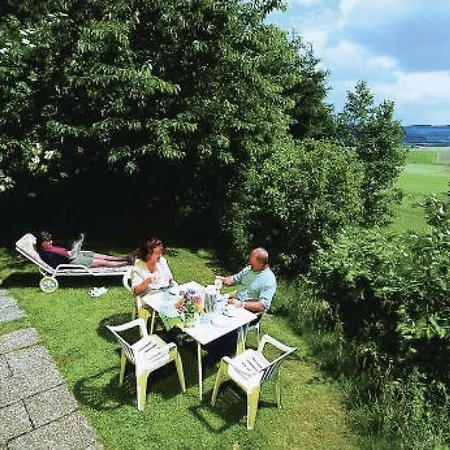 Сasa de vacaciones Holiday Village Schlossberg,